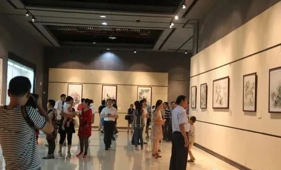 艺术品拍卖骗局_氧气艺术空间油画拍卖_芭莎艺术 画廊拍卖