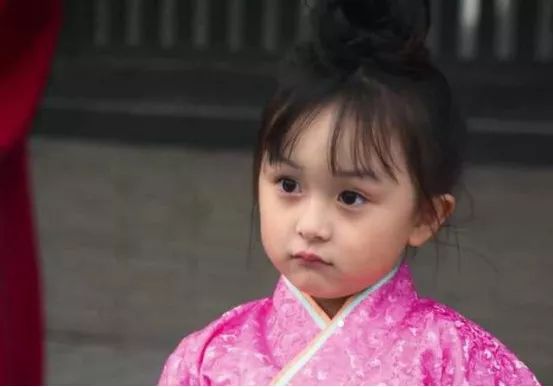 儿童试镜骗局_关于易学国际儿童大学招商骗局_快乐小达人试镜骗局