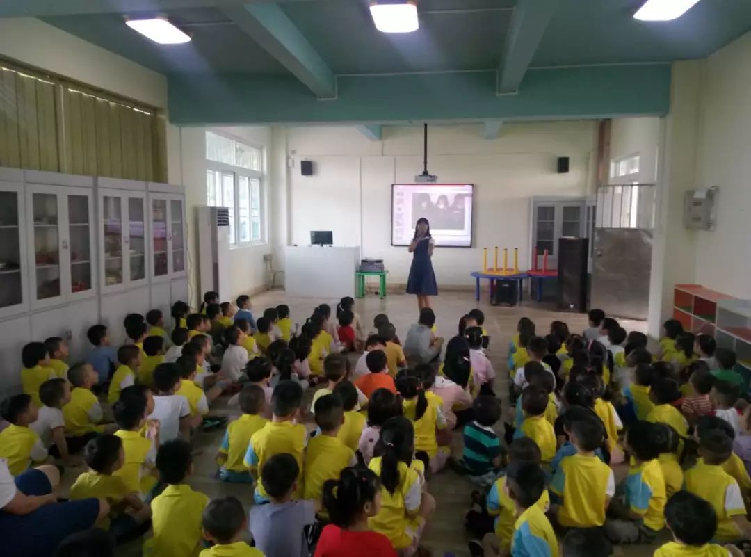 防拐防骗教育ppt_小班防拐防骗活动总结_小班防拐防骗安全教育
