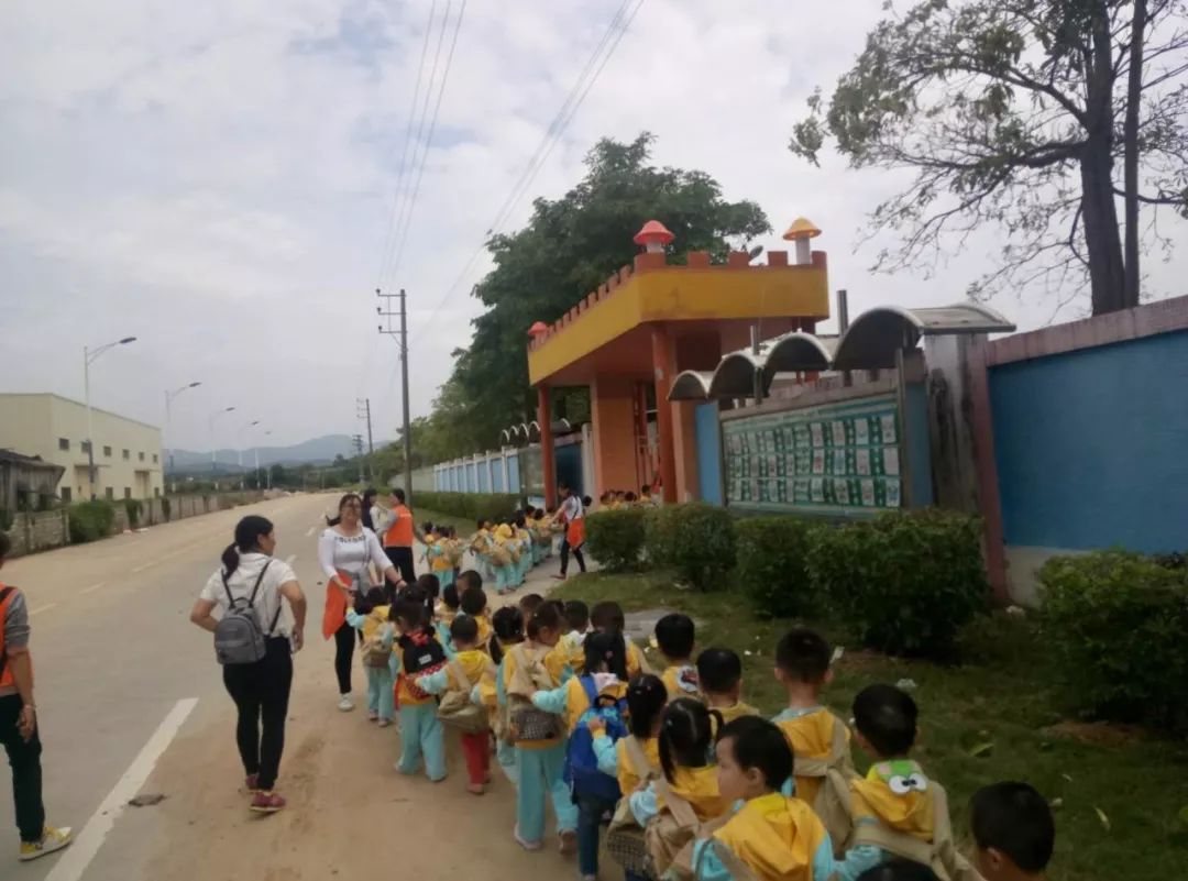 防拐防骗教育ppt_小班防拐防骗活动总结_小班防拐防骗安全教育