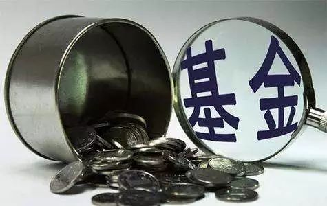 银行买理财产品的人是银行的吗_宁波银行理财产品骗局_证大财富理财产品骗局