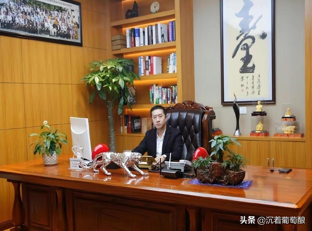面试演员 骗局刘建_演员招聘骗局_疯狂的骗局演员介绍