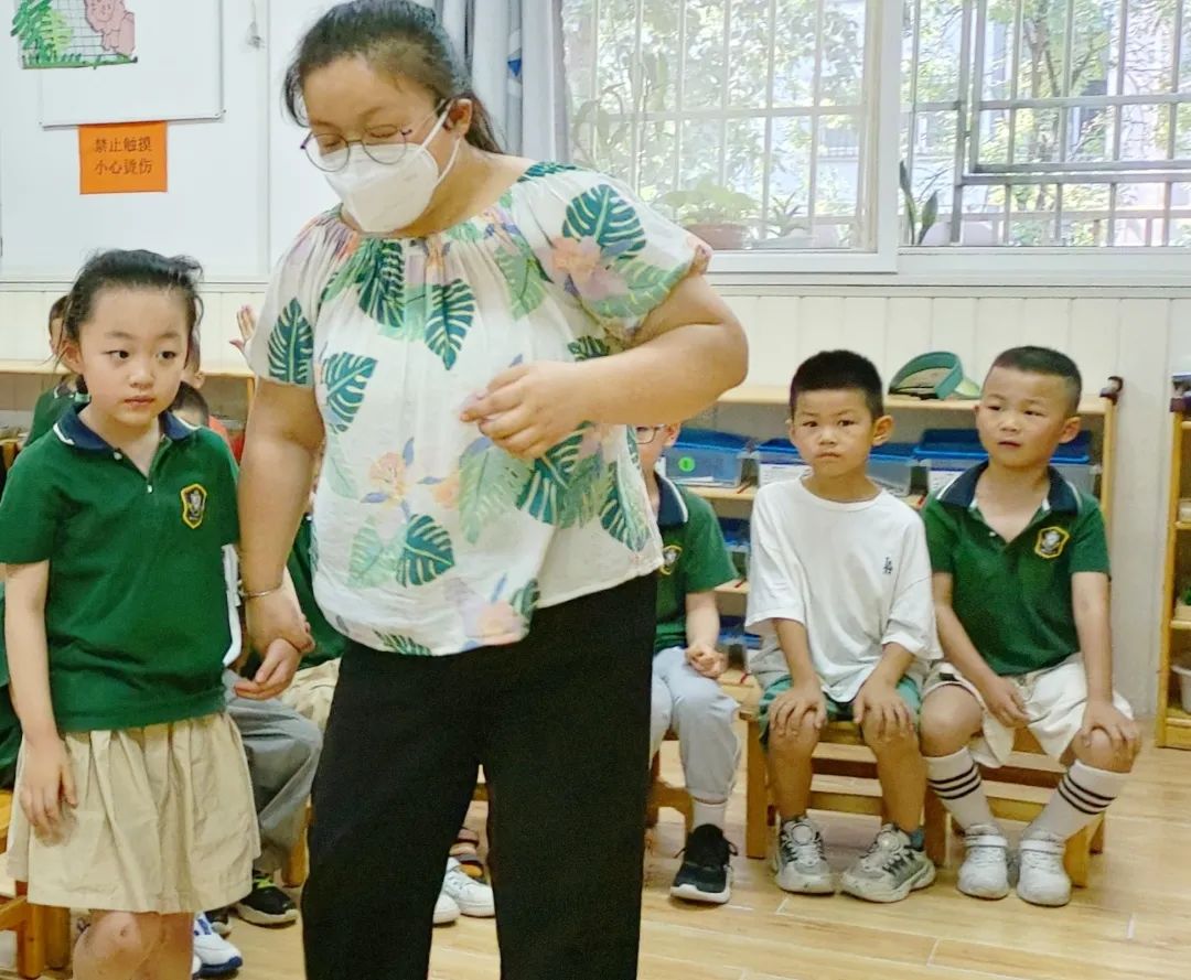 防拐防骗儿歌_防拐骗儿歌_防拐骗儿歌童谣
