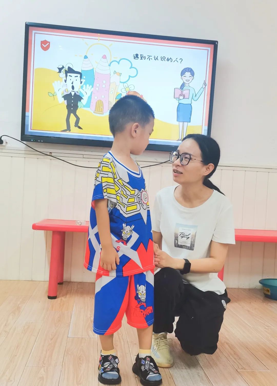 防拐防骗儿歌_防拐骗儿歌_防拐骗儿歌童谣